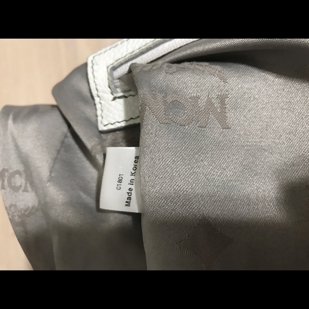 Authentic MCM🌹 - Picture 14 of 16